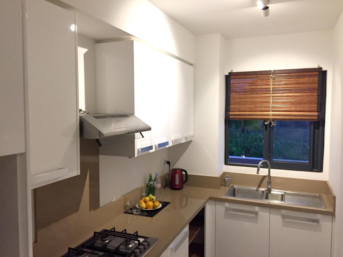 Apartment With 3 Bedrooms In Roches Noires, With Wonderful Sea View, Shared Pool, Terrace Rivière du Rempart Exterior foto