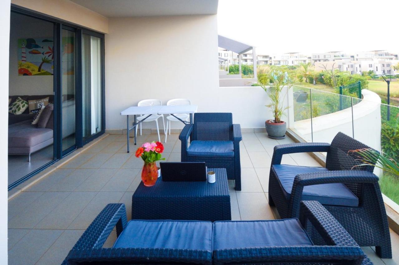 Apartment With 3 Bedrooms In Roches Noires, With Wonderful Sea View, Shared Pool, Terrace Rivière du Rempart Exterior foto